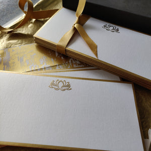 Gift Box - Lotus