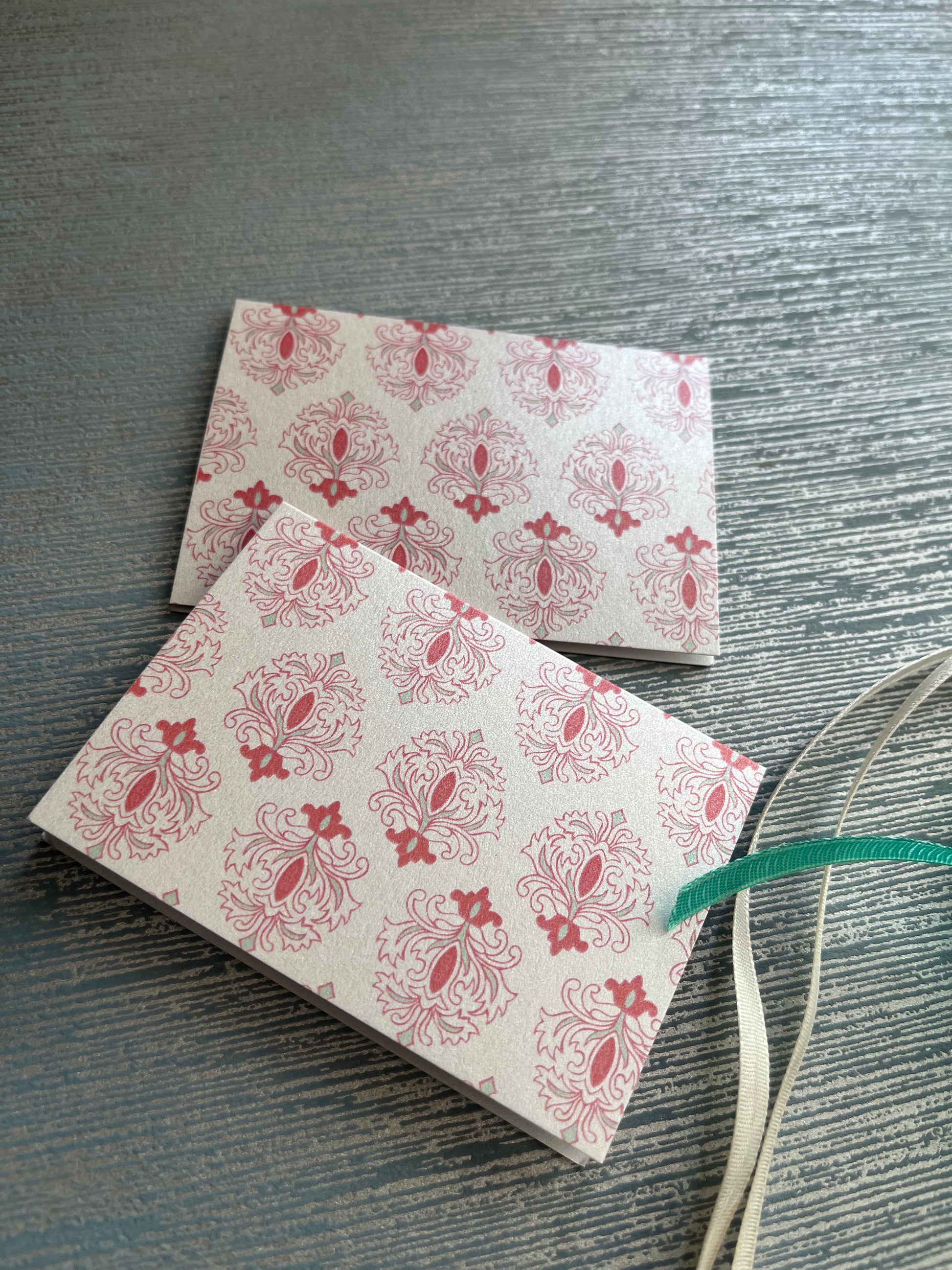 Damask Gift Box