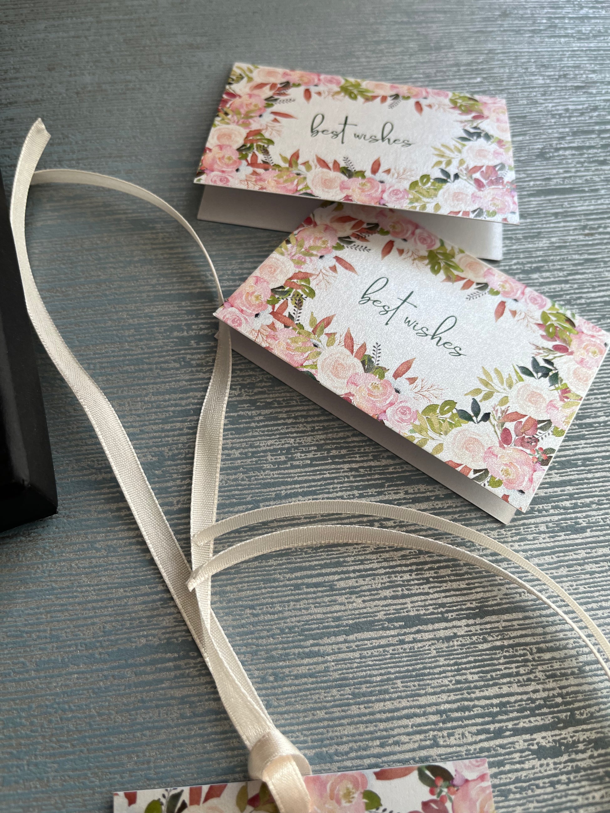 Evergreen Gift Box